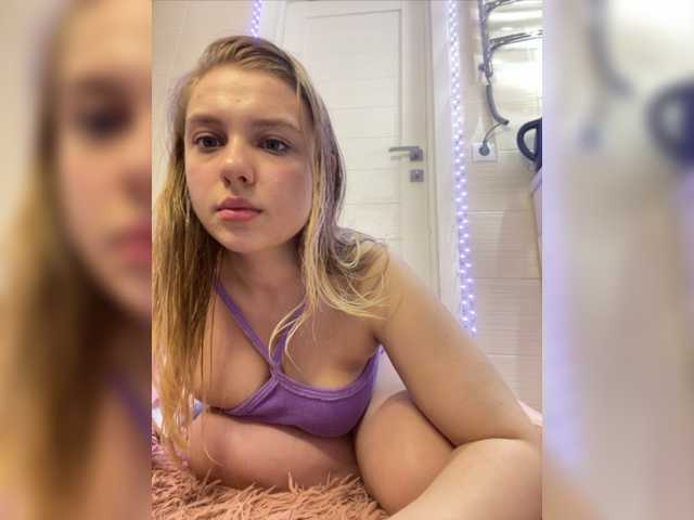 Live sex webcam photo for jucieLussie #276442420