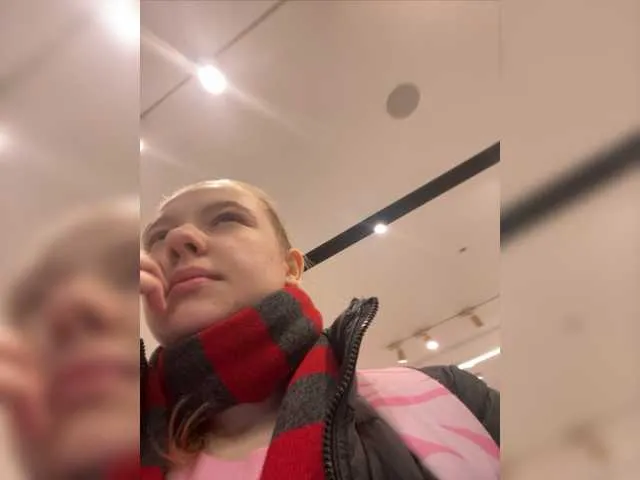 Live sex webcam photo for jucieLussie #276741105