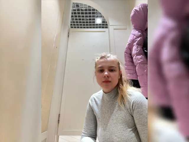 Live sex webcam photo for jucieLussie #276888204