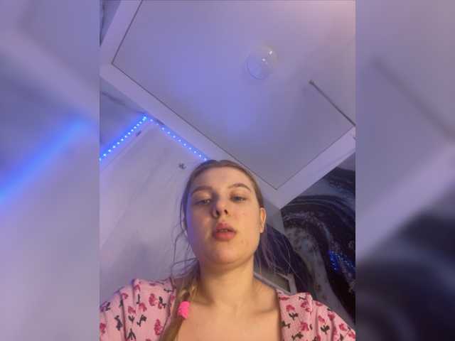 Live sex webcam photo for jucieLussie #277245682