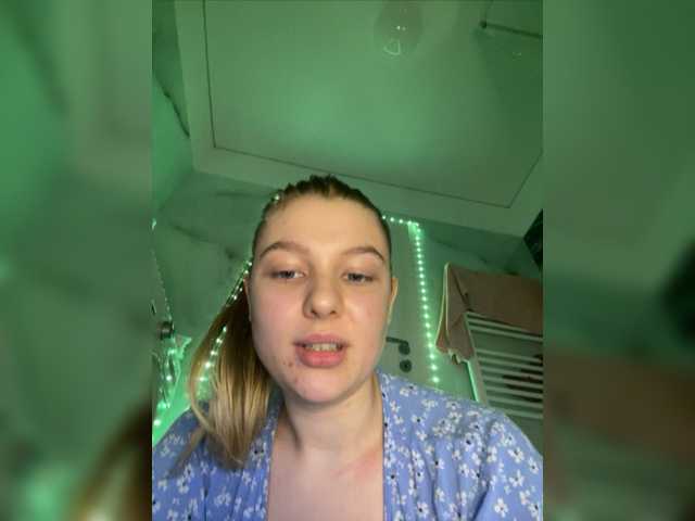 Live sex webcam photo for jucieLussie #277393764