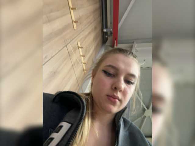 Live sex webcam photo for jucieLussie #277930465