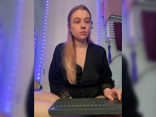 Live sex webcam photo for jucieLussie #278027390