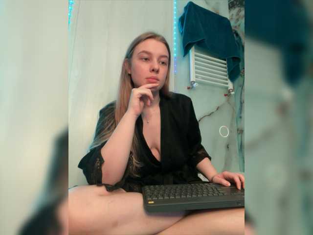 Live sex webcam photo for jucieLussie #278136016