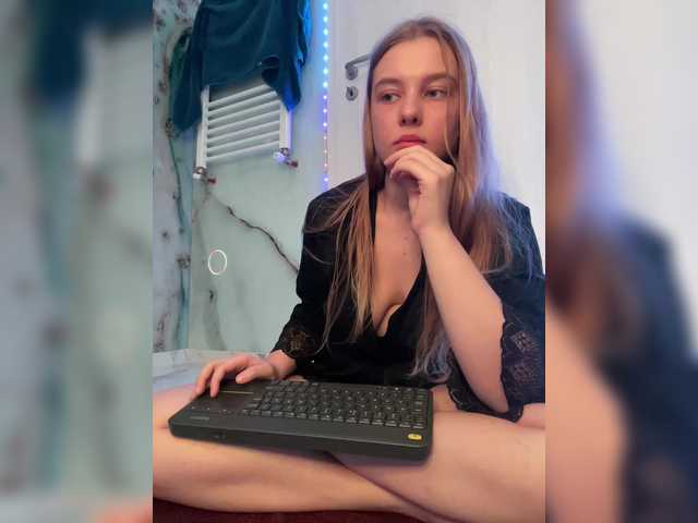 Live sex webcam photo for jucieLussie #278258044