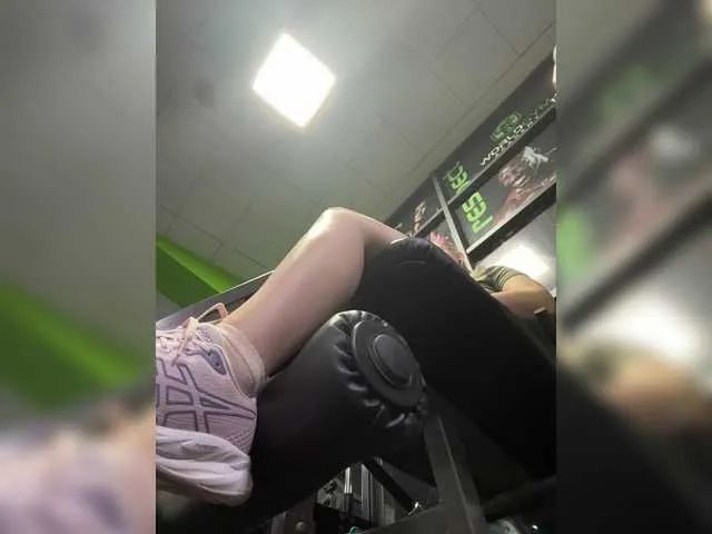 Live sex webcam photo for jucieLussie #288649240