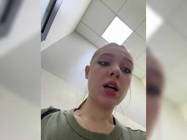 Live sex webcam photo for jucieLussie #289490448