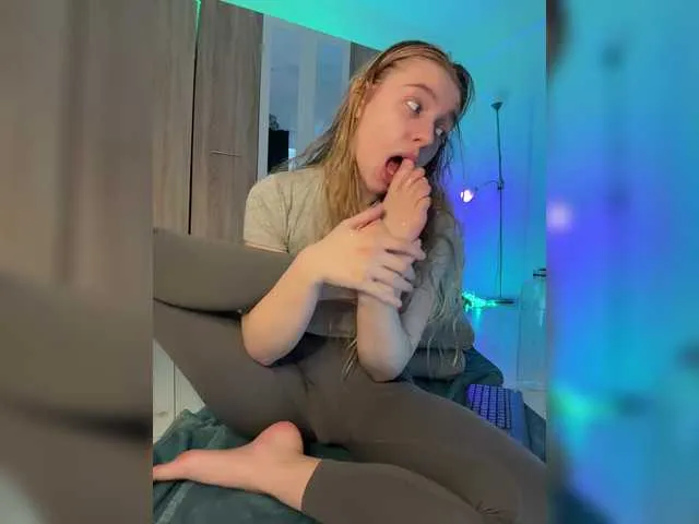 Live sex webcam photo for jucieLussie #290901788