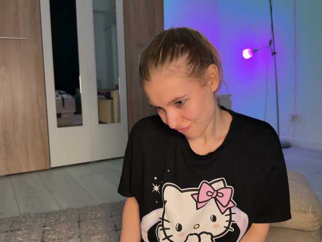 Live sex webcam photo for jucieLussie #291208567