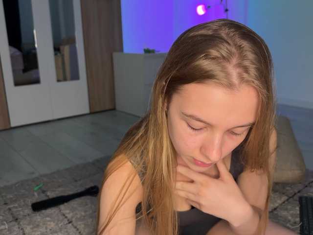 Live sex webcam photo for jucieLussie #291215584