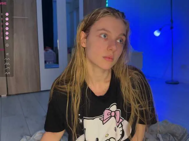 Live sex webcam photo for jucieLussie #291354438