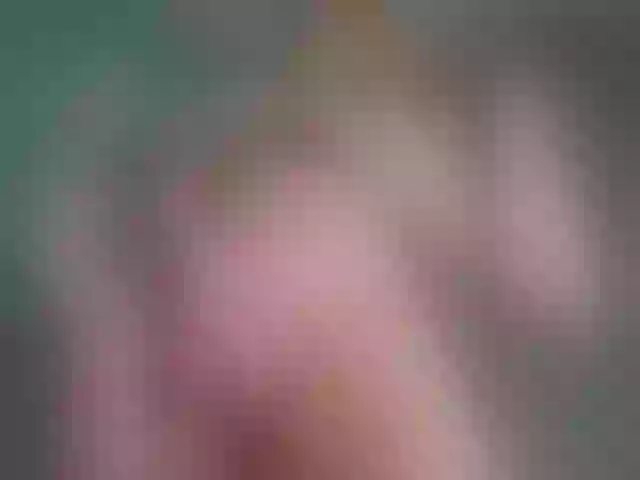 Live sex webcam photo for juicy-peachh #275466753