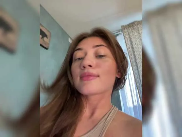 Live sex webcam photo for juicy-peachh #291390623