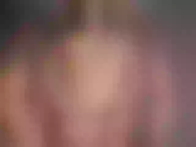 Live sex webcam photo for juicy-peachh #292012389