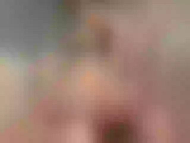 Live sex webcam photo for juicy-peachh #292134606