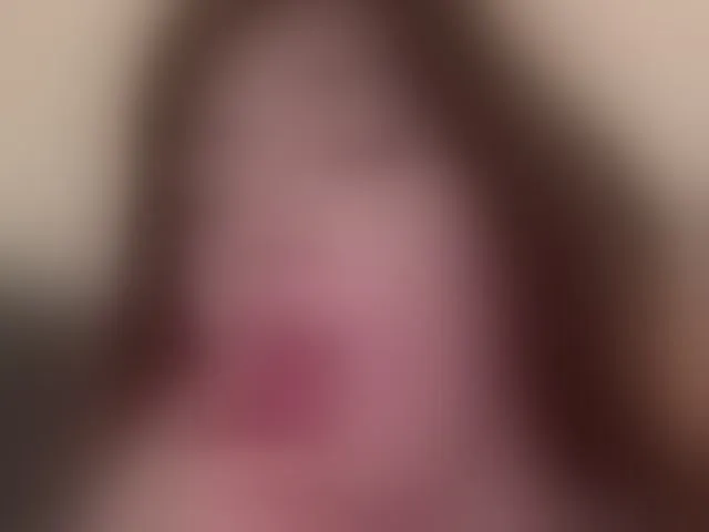 Live sex webcam photo for juicy-peachh #293554300