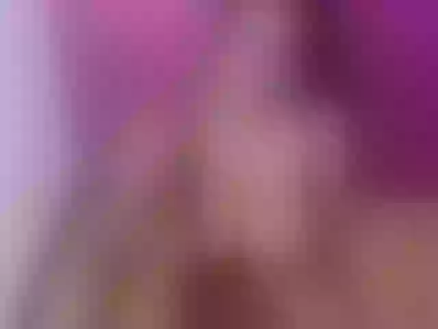 Live sex webcam photo for juicy-tits69 #278396564