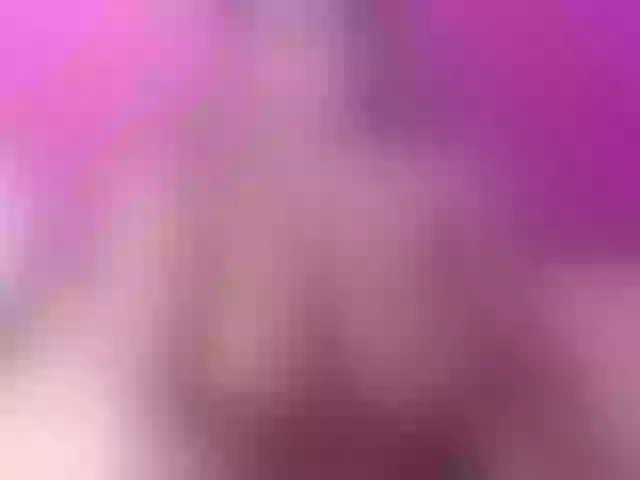 Live sex webcam photo for juicy-tits69 #279916337