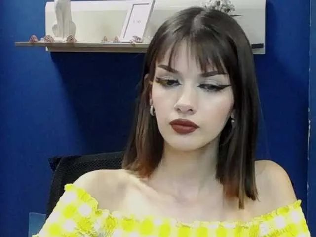 Live sex webcam photo for juicyVicky #275640718