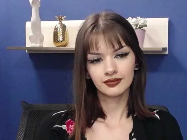 Live sex webcam photo for juicyVicky #276229833