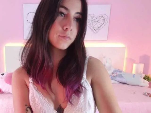 Live sex webcam photo for juliagarcia #273130287