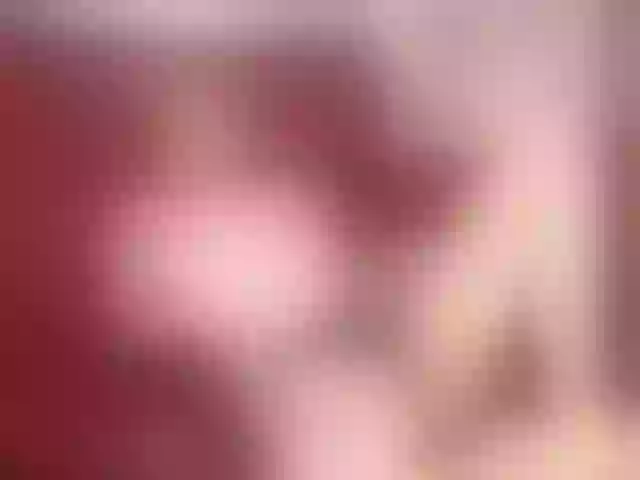 Live sex webcam photo for juliahot32 #276452121
