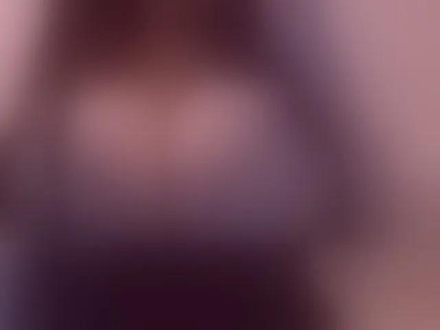 Live sex webcam photo for juliajam1 #292521284