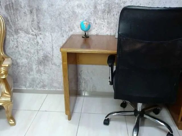 Live sex webcam photo for juliana-angel #272587935