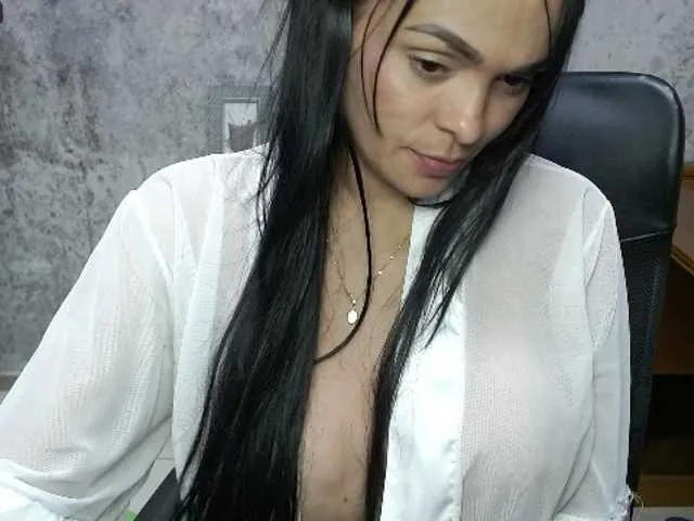 Live sex webcam photo for juliana-angel #273582796