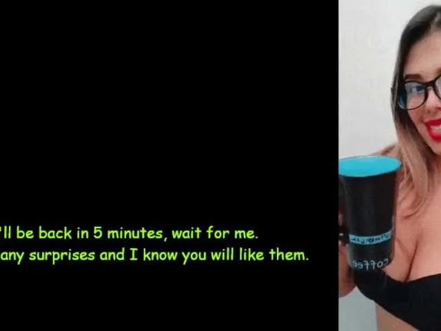 Live sex webcam photo for julianalopezX #272243874