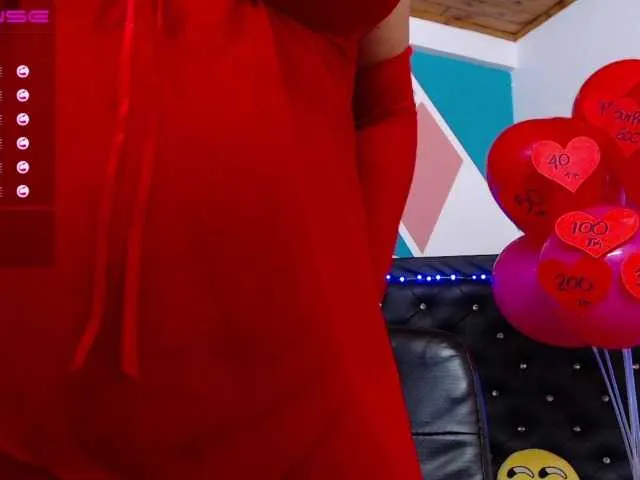 Live sex webcam photo for julianalopezX #272413177