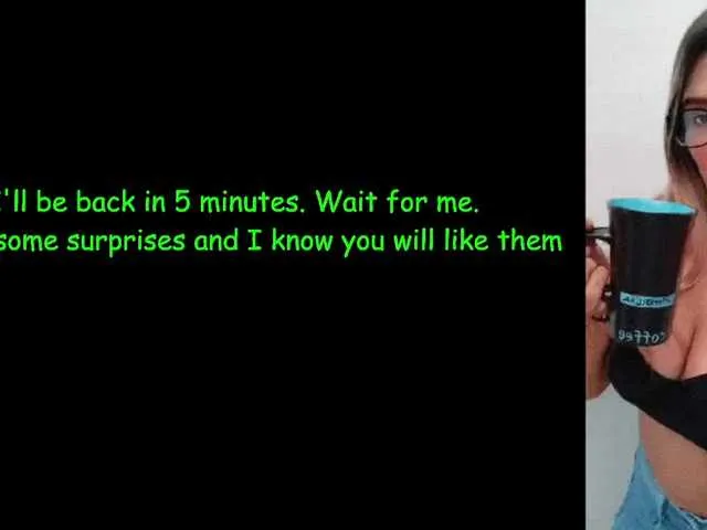 Live sex webcam photo for julianalopezX #272982656