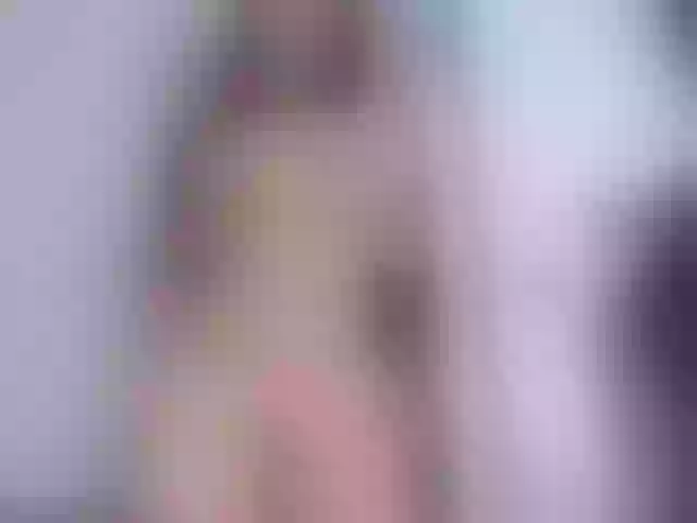 Live sex webcam photo for julianasexyy #274633739