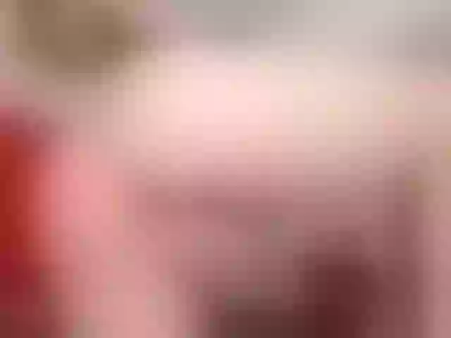 Live sex webcam photo for julianasexyy #274816901