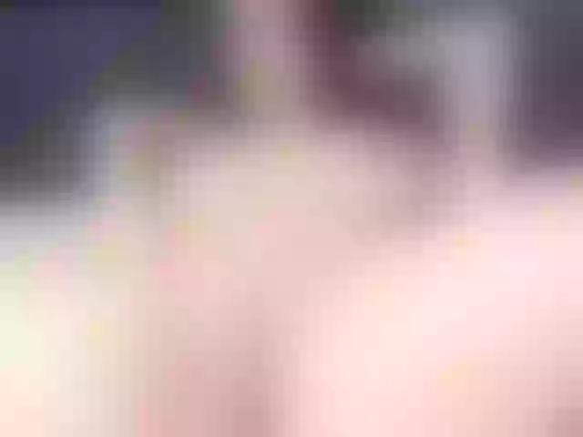 Live sex webcam photo for julianasexyy #274850204