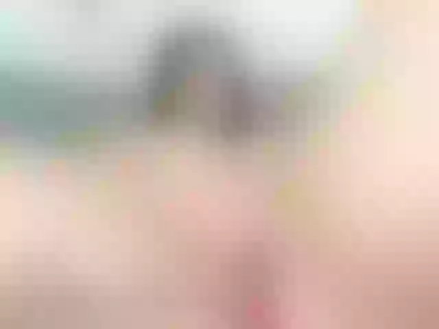 Live sex webcam photo for julianasexyy #275528815