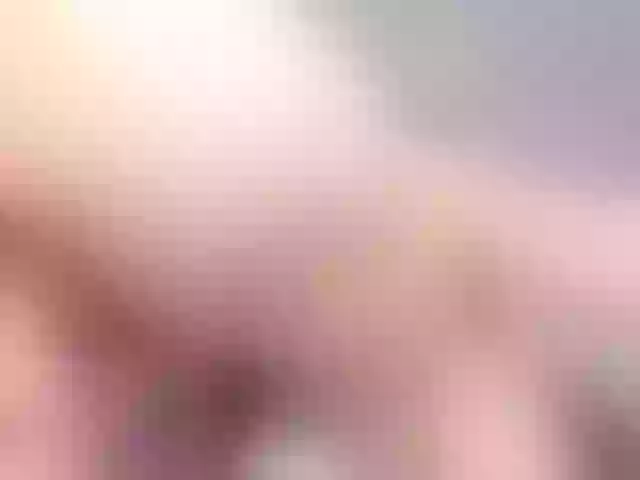 Live sex webcam photo for julianasexyy #275540199
