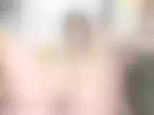 Live sex webcam photo for julianasexyy #275547542