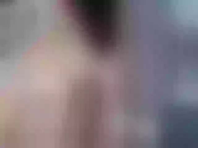 Live sex webcam photo for julianasexyy #276128174