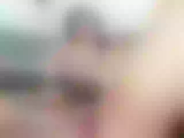 Live sex webcam photo for julianasexyy #276162667