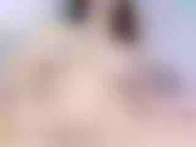 Live sex webcam photo for julianasexyy #276164841