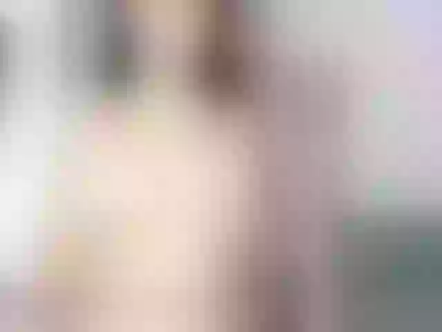 Live sex webcam photo for julianasexyy #276173113