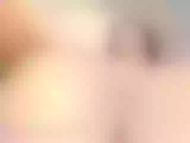 Live sex webcam photo for julianasexyy #276190141