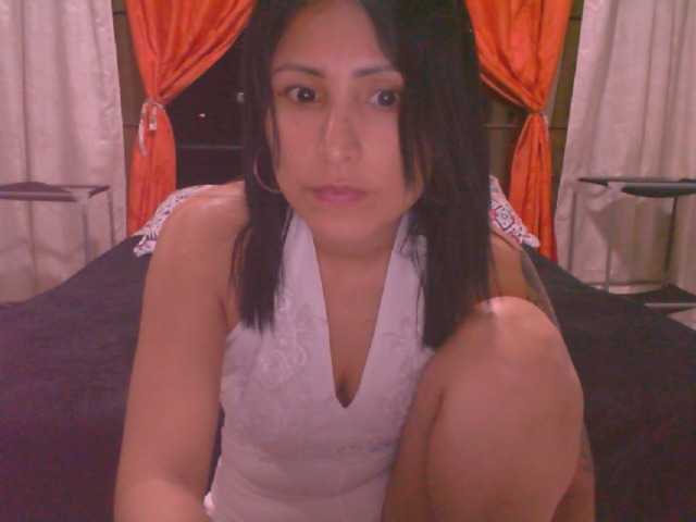 Live sex webcam photo for julianatasty #290378178