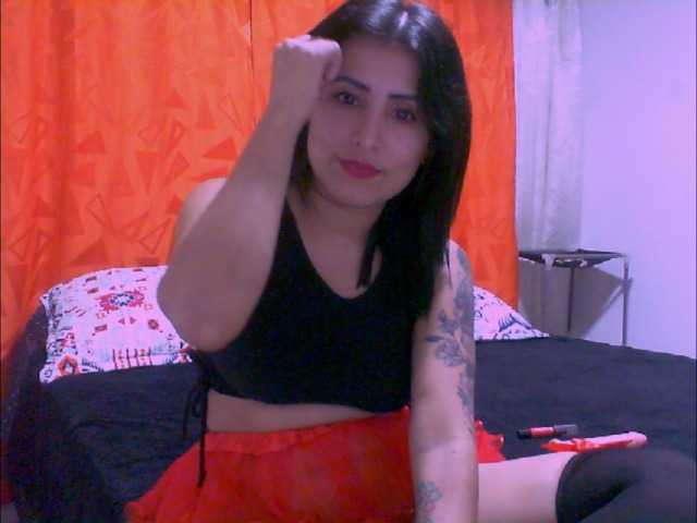 Live sex webcam photo for julianatasty #290652551