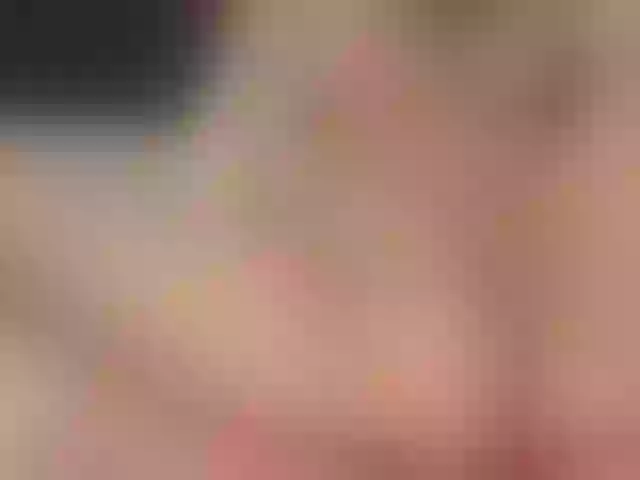 Live sex webcam photo for juliesquirts #271917503