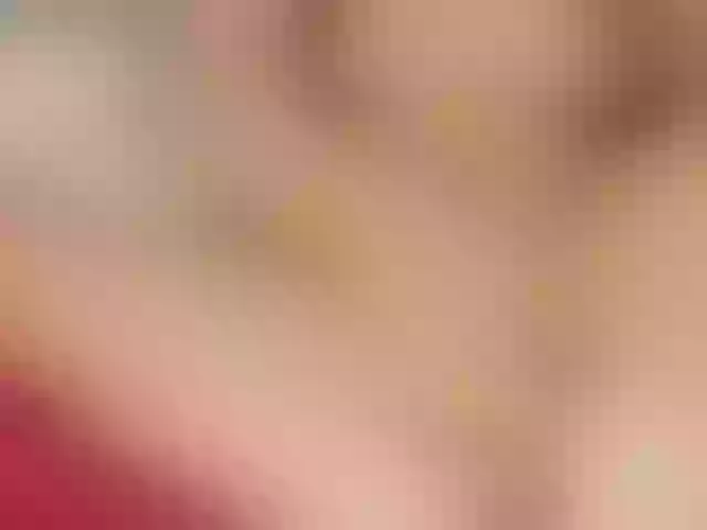 Live sex webcam photo for juliesquirts #273125135
