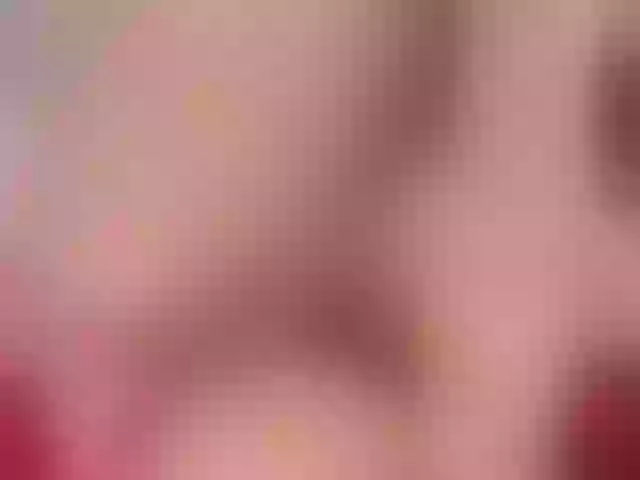 Live sex webcam photo for juliesquirts #273136116