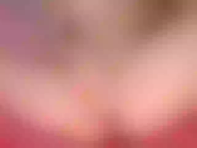 Live sex webcam photo for juliesquirts #276465728