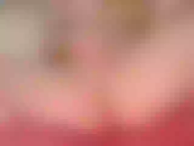 Live sex webcam photo for juliesquirts #276640319